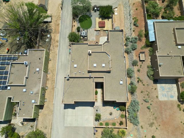 1714 17th Avenue SE, Rio Rancho, NM 87124