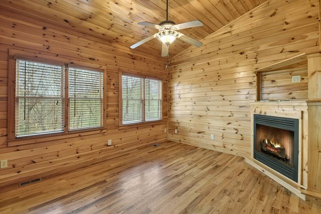 61 Spring Ridge Trail, Morganton, GA 30560
