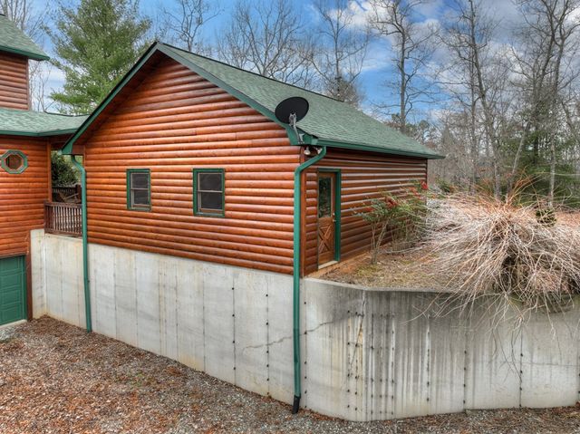 61 Spring Ridge Trail, Morganton, GA 30560