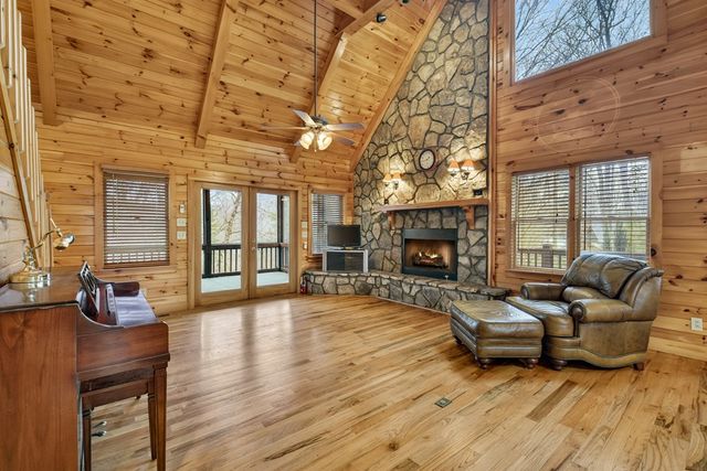 61 Spring Ridge Trail, Morganton, GA 30560