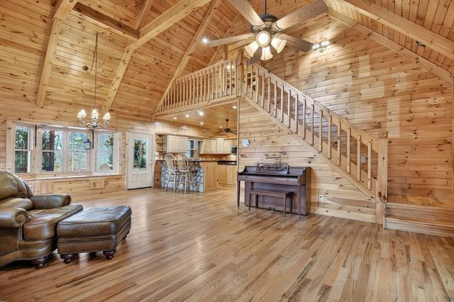 61 Spring Ridge Trail, Morganton, GA 30560