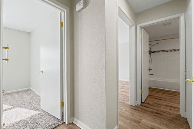 2222 W Greenfield St, Wichita, KS 67217