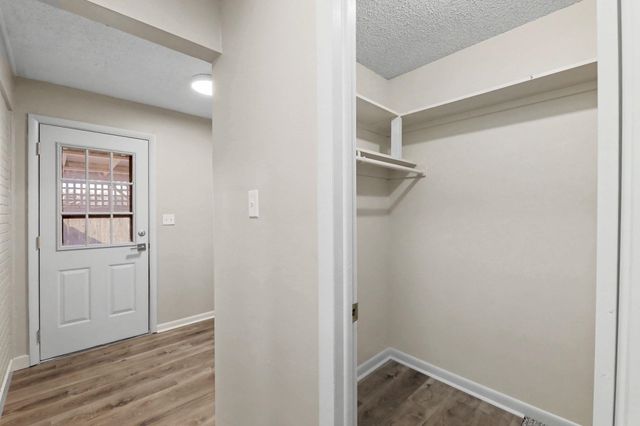 2222 W Greenfield St, Wichita, KS 67217