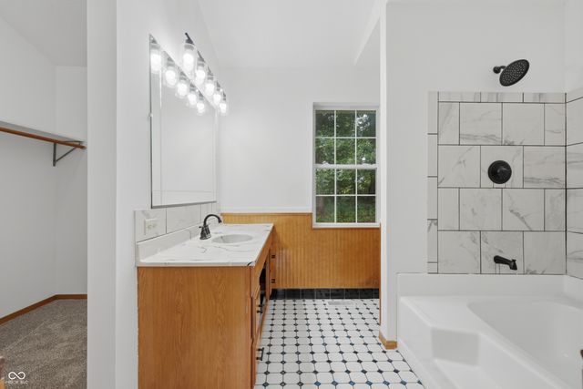 5920 Hidden Lake Lane, Nineveh, IN 46164
