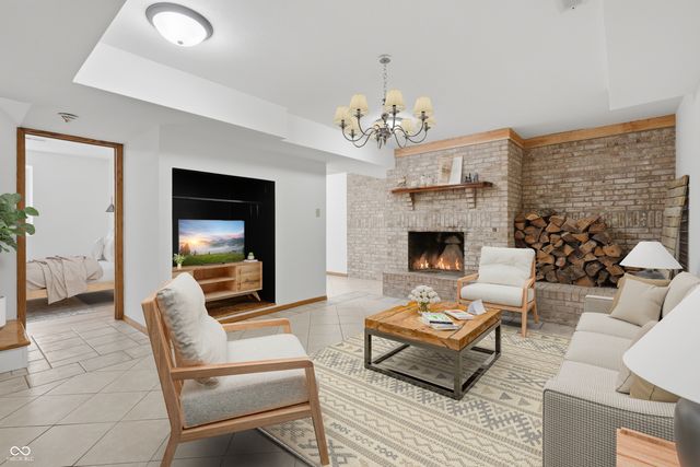5920 Hidden Lake Lane, Nineveh, IN 46164
