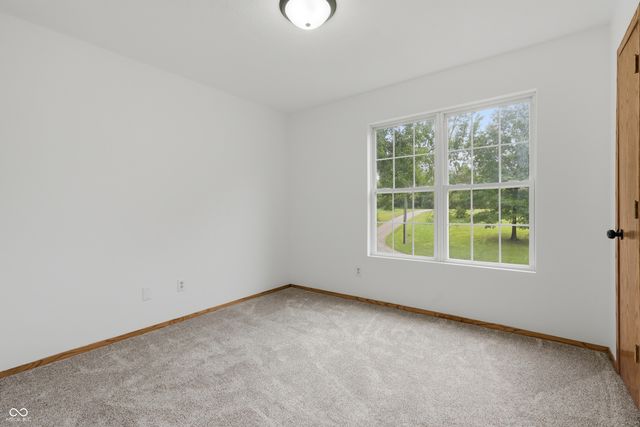 5920 Hidden Lake Lane, Nineveh, IN 46164