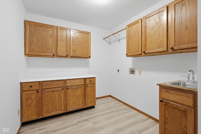 5920 Hidden Lake Lane, Nineveh, IN 46164