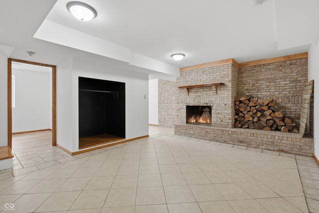 5920 Hidden Lake Lane, Nineveh, IN 46164