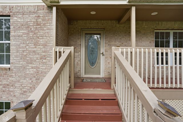 5920 Hidden Lake Lane, Nineveh, IN 46164