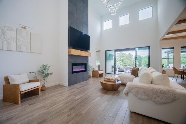 101 Grandview Boulevard, Montgomery, TX 77356