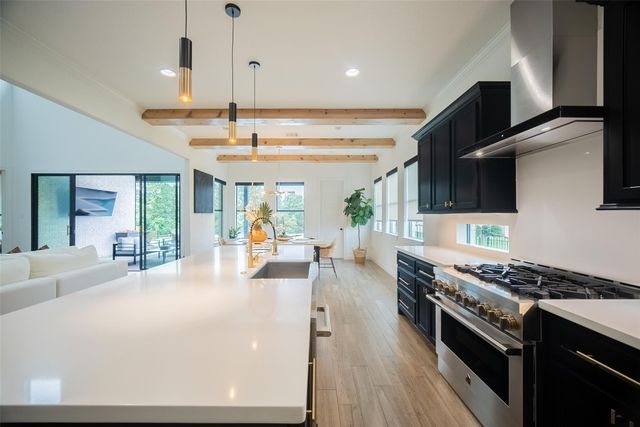 101 Grandview Boulevard, Montgomery, TX 77356
