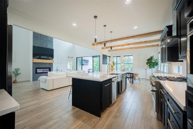 101 Grandview Boulevard, Montgomery, TX 77356
