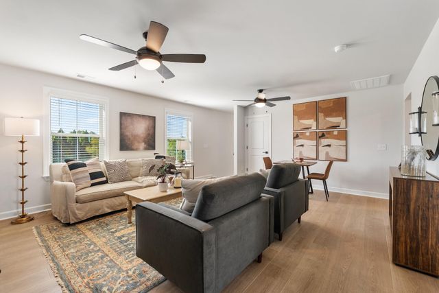 90 Crosswick Street, Summerville, SC 29483