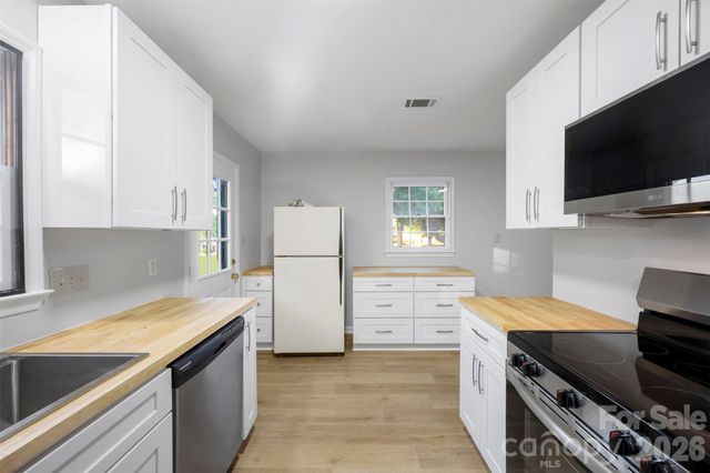 809 Jamestown Drive 5, Gastonia, NC 28056