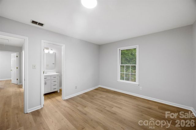 809 Jamestown Drive 5, Gastonia, NC 28056