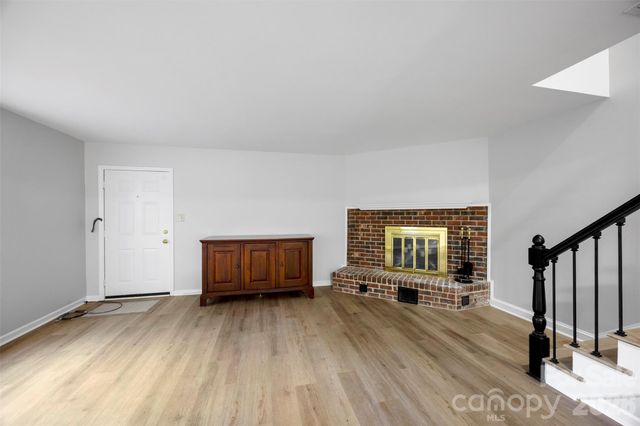 809 Jamestown Drive 5, Gastonia, NC 28056