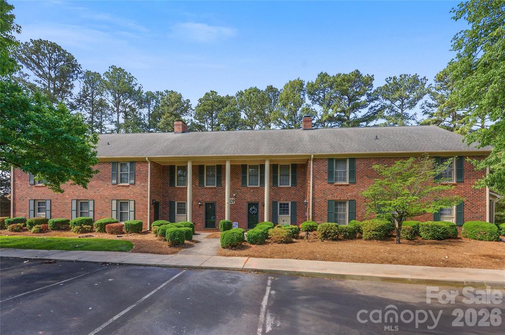 809 Jamestown Drive 5, Gastonia, NC 28056