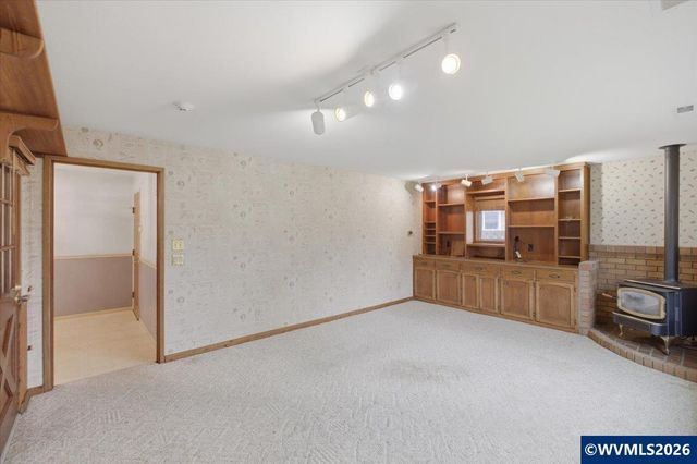 1160 24th Av SW, Albany, OR 97321