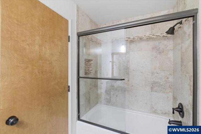 1160 24th Av SW, Albany, OR 97321