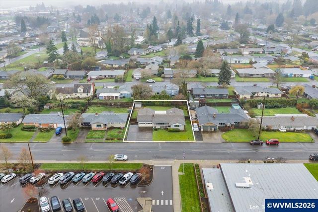 1160 24th Av SW, Albany, OR 97321