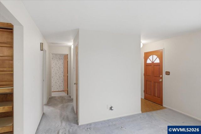 1160 24th Av SW, Albany, OR 97321