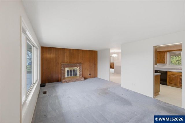 1160 24th Av SW, Albany, OR 97321