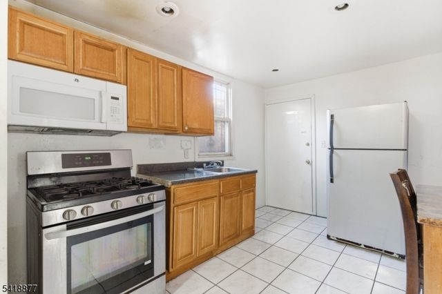 402 S 15Th St, Newark City, NJ 07103