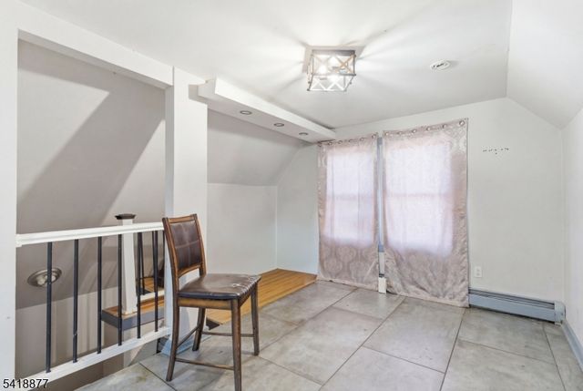 402 S 15Th St, Newark City, NJ 07103