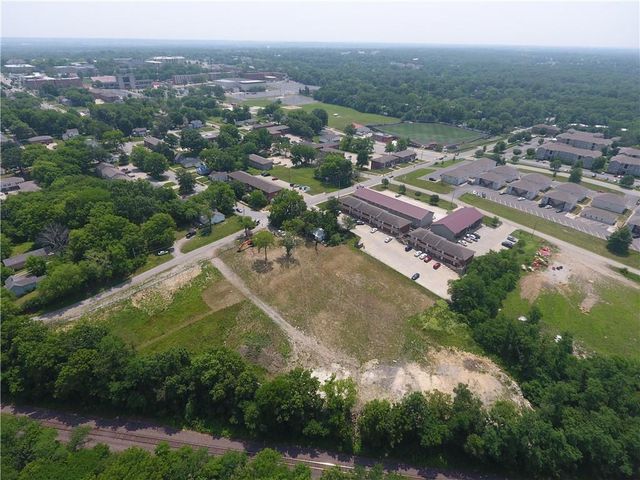 318 S Main Street, Warrensburg, MO 64093