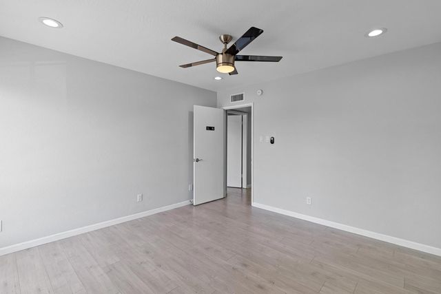 314 W Maryland Avenue A, Phoenix, AZ 85013