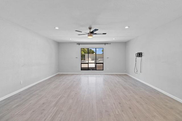 314 W Maryland Avenue A, Phoenix, AZ 85013