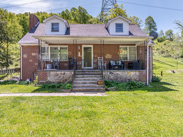 431 Mitchell Valley Drive, Marion, VA 24354