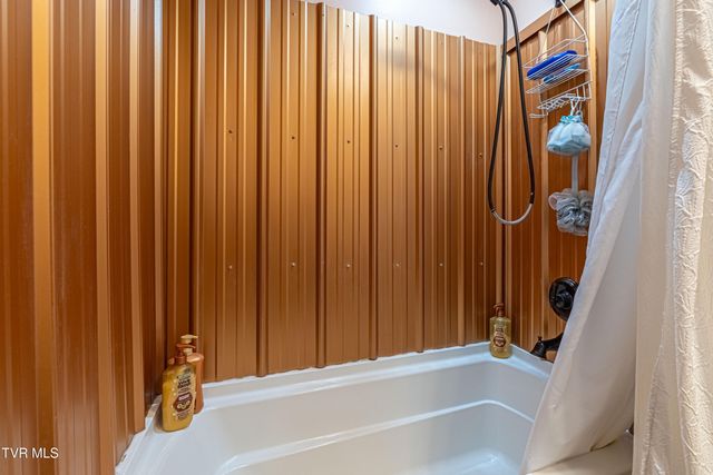 431 Mitchell Valley Drive, Marion, VA 24354