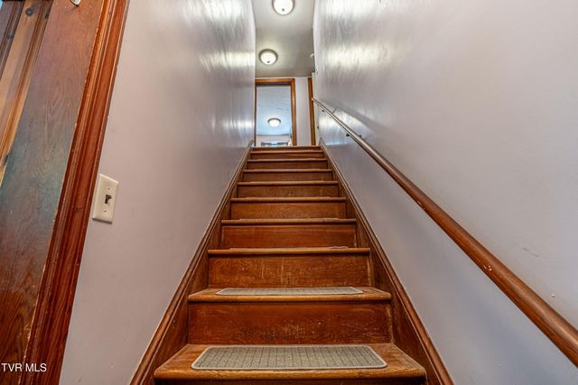 431 Mitchell Valley Drive, Marion, VA 24354
