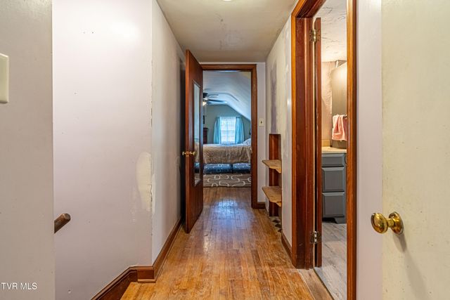 431 Mitchell Valley Drive, Marion, VA 24354