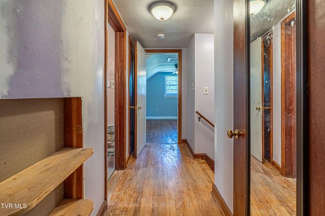 431 Mitchell Valley Drive, Marion, VA 24354