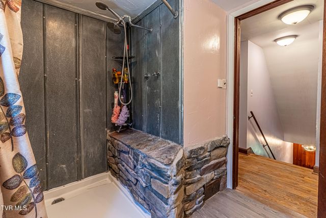 431 Mitchell Valley Drive, Marion, VA 24354
