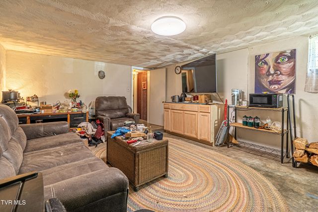 431 Mitchell Valley Drive, Marion, VA 24354