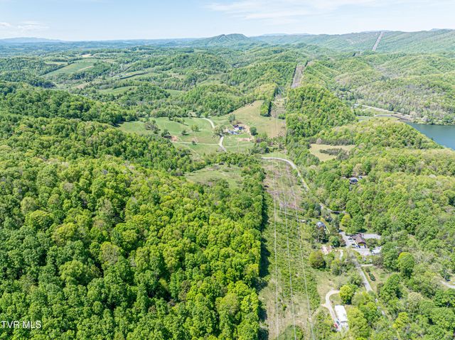 431 Mitchell Valley Drive, Marion, VA 24354