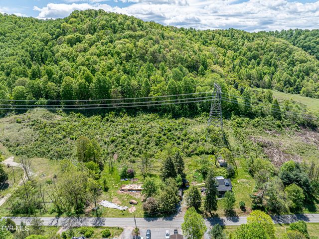 431 Mitchell Valley Drive, Marion, VA 24354