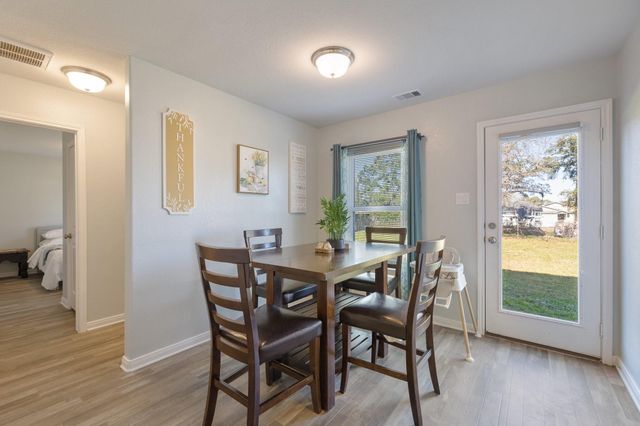 196 Goldenrod, Livingston, TX 77351