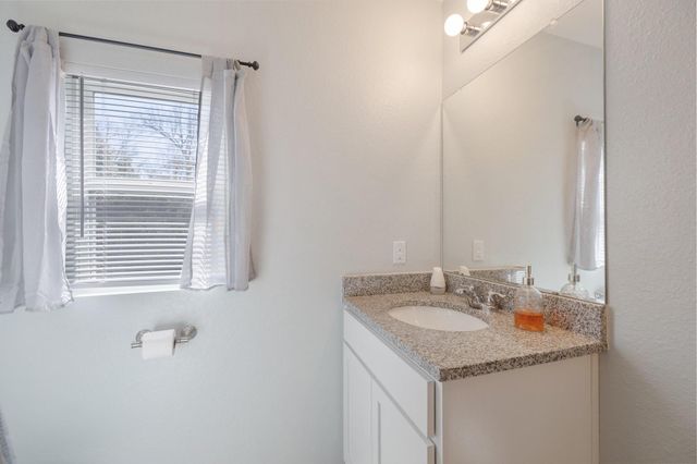 196 Goldenrod, Livingston, TX 77351