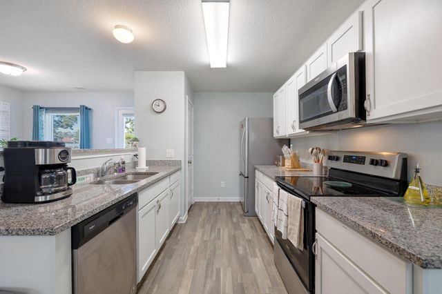 196 Goldenrod, Livingston, TX 77351