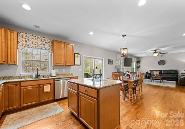 788 Rosegate Drive, Gastonia, NC 28056