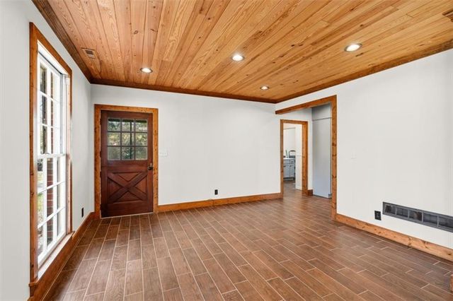 428 Horseshoe Circle, Rockmart, GA 30153