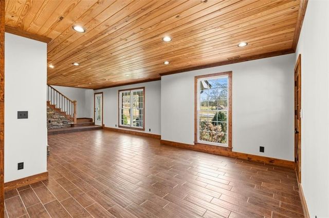 428 Horseshoe Circle, Rockmart, GA 30153