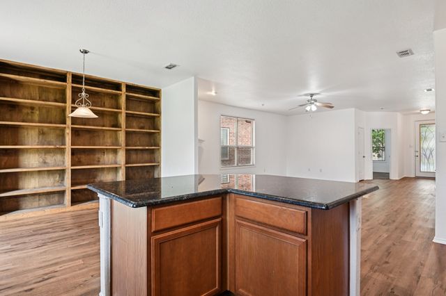 1727 Oak Glen Drive, Wylie, TX 75098