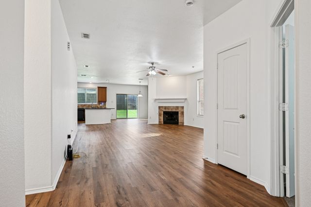 1727 Oak Glen Drive, Wylie, TX 75098