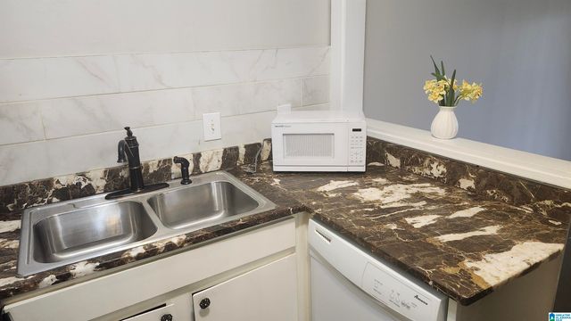 3101 LORNA ROAD, Hoover, AL 35226