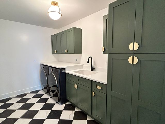 444 E Schiller Street, Elmhurst, IL 60126